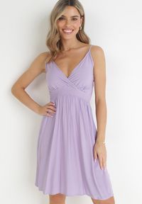 Born2be - Fioletowa Sukienka Bawełniana na Cienkich Ramiączkach Rosatira. Kolor: fioletowy. Materiał: bawełna. Długość rękawa: na ramiączkach. Typ sukienki: kopertowe #1