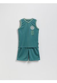 Reserved - Sportowy komplet z nadrukiem - zielony. Kolor: zielony. Materiał: dzianina. Wzór: nadruk. Styl: sportowy