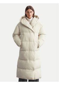Marc O'Polo Płaszcz zimowy 409 0874 71333 Beżowy Regular Fit. Typ kołnierza: polo. Kolor: beżowy. Materiał: syntetyk. Sezon: zima