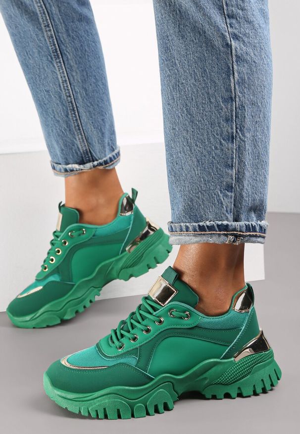 Renee - Zielone Sneakersy Myramia. Okazja: na co dzień. Wysokość cholewki: przed kostkę. Kolor: zielony. Materiał: materiał. Szerokość cholewki: normalna