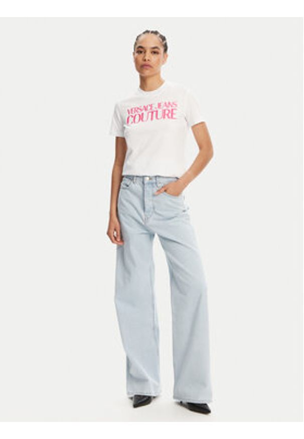 Versace Jeans Couture T-Shirt 78HAHE05 Biały Regular Fit. Kolor: biały. Materiał: bawełna
