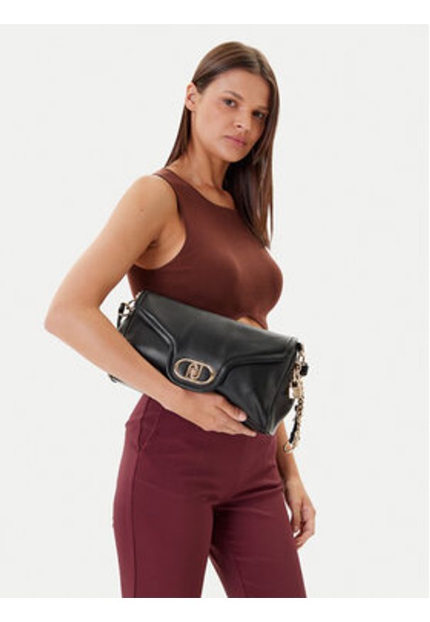Liu Jo Torebka Esc M Crossbody AA5053 E0037 Czarny. Kolor: czarny. Materiał: skórzane