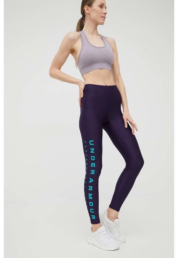 Under Armour legginsy treningowe Armour Branded damskie kolor fioletowy z nadrukiem. Kolor: fioletowy. Materiał: skóra, materiał. Wzór: nadruk