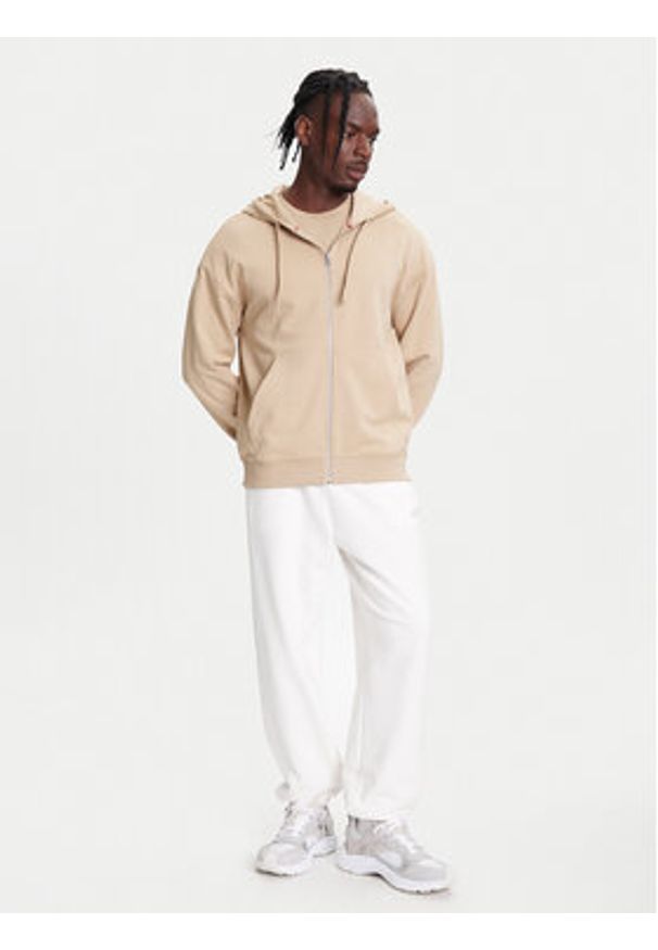 Hugo - HUGO Bluza Dapozip 50548651 Beżowy Relaxed Fit. Kolor: beżowy. Materiał: bawełna