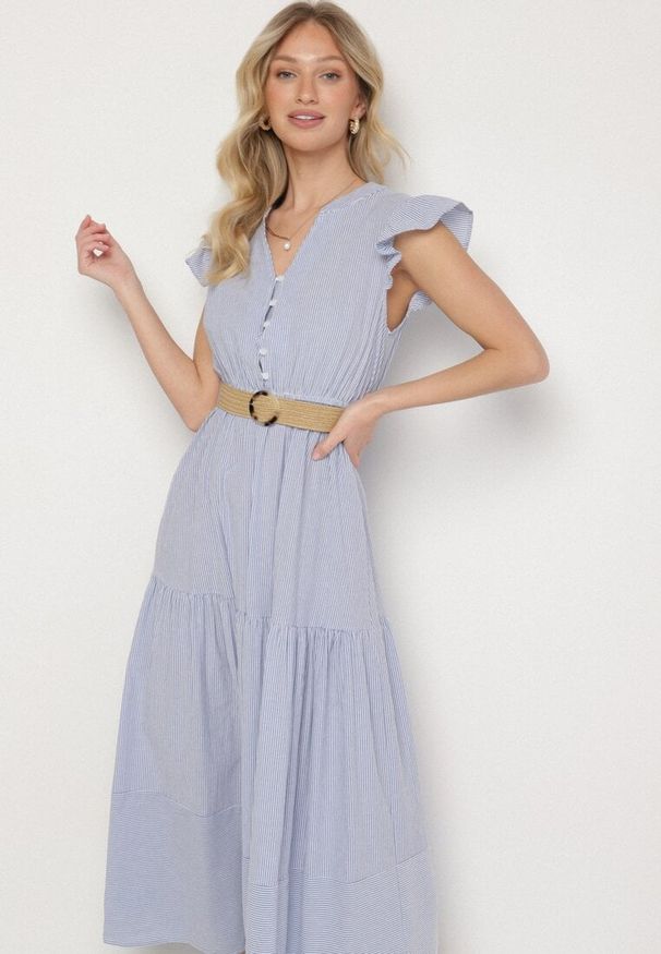 Born2be - Niebieska Bawełniana Sukienka Boho o Rozkloszowanym Kroju z Paskiem z Klamrą Iffalisse. Okazja: na spacer. Kolor: niebieski. Materiał: bawełna. Wzór: aplikacja. Typ sukienki: rozkloszowane. Styl: boho