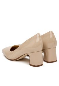 Clarks Czółenka Fernie Court 26183034 Beżowy jasny. Kolor: beżowy. Materiał: skóra, lakier #4