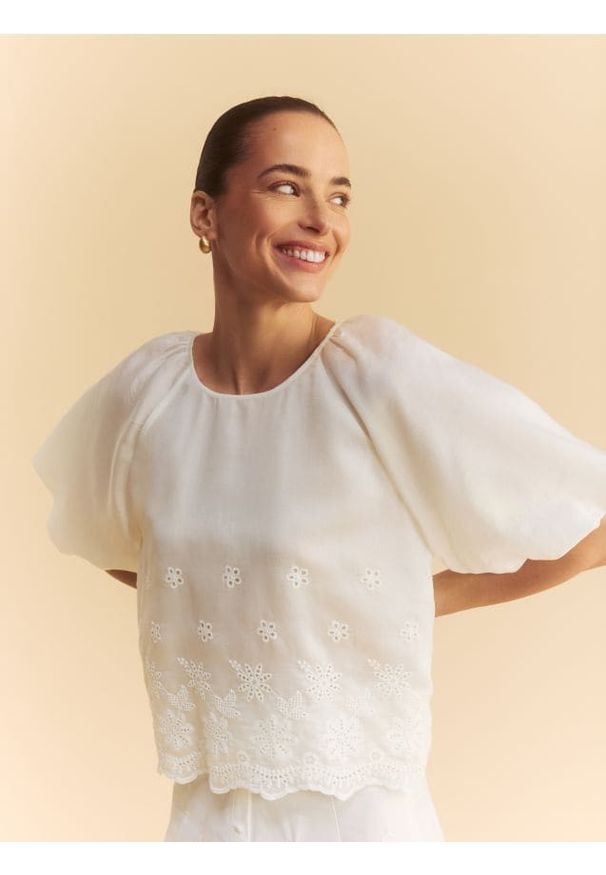 Reserved - Bluzka z lyocellem - biały. Kolor: biały. Materiał: tkanina