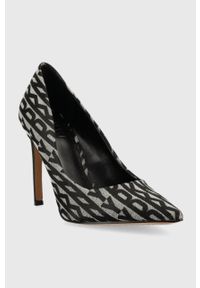 DKNY - Dkny szpilki MABI kolor czarny K1335153. Kolor: czarny. Obcas: na szpilce. Wysokość obcasa: średni #2