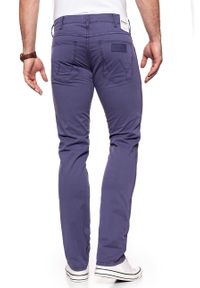 Wrangler - WRANGLER SPODNIE MĘSKIE GREENSBORO DUSK PURPLE W15QRU25K 112127055. Materiał: jeans