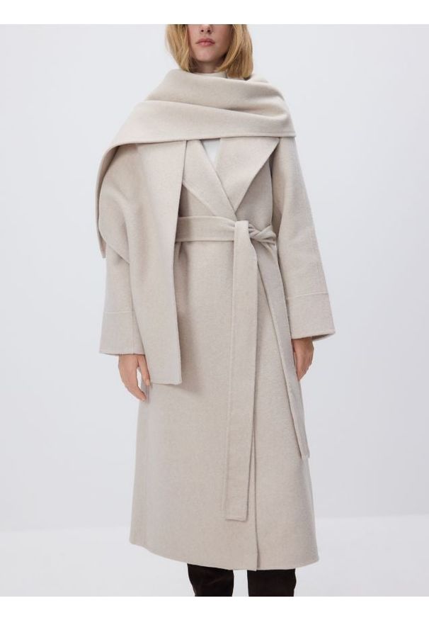 Reserved - Płaszcz handmade z odpinanym szalem - kremowy. Kolor: kremowy. Materiał: tkanina, wełna