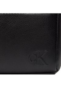 Calvin Klein Jeans Kosmetyczka Ultralight Beauty Case K60K611969 Czarny. Kolor: czarny. Materiał: skóra