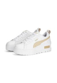 Buty do chodzenia damskie Puma Mayze Wedge. Zapięcie: sznurówki. Kolor: biały, wielokolorowy. Materiał: materiał, syntetyk. Szerokość cholewki: normalna. Sport: turystyka piesza