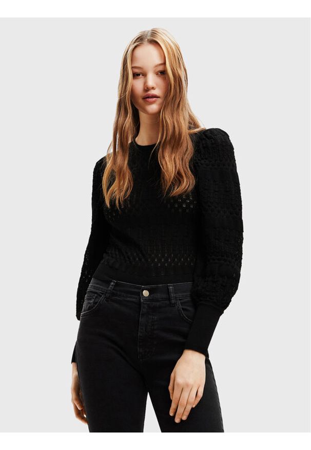 Desigual Sweter Ona 22WWJFAG Czarny Regular Fit. Kolor: czarny. Materiał: wiskoza