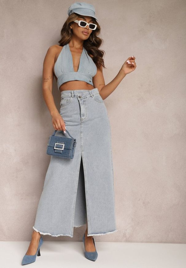 Renee - Jasnoniebieska Postrzępiona Spódnica Maxi z Jeansu z Rozcięciem Feedi. Stan: podwyższony. Kolor: niebieski. Materiał: jeans