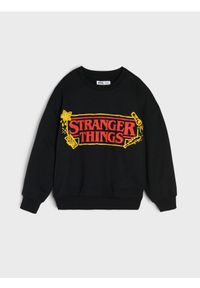 Sinsay - Bluza crewneck Stranger Things - czarny. Kolor: czarny #1