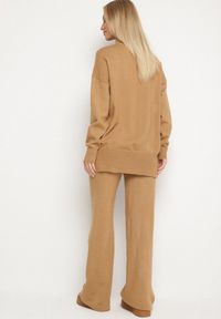 Born2be - Beżowy Dzianinowy Komplet z Wełną Sweter z Półgolfem i Szerokie Spodnie Lanerra. Kolor: beżowy. Materiał: dzianina, wełna. Sport: turystyka piesza #6