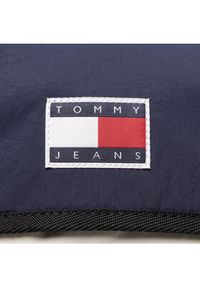 TOMMY HILFIGER - Tommy Hilfiger Plecak Tjm Travel Flap Backpack AM0AM08560 Granatowy. Kolor: niebieski. Materiał: materiał
