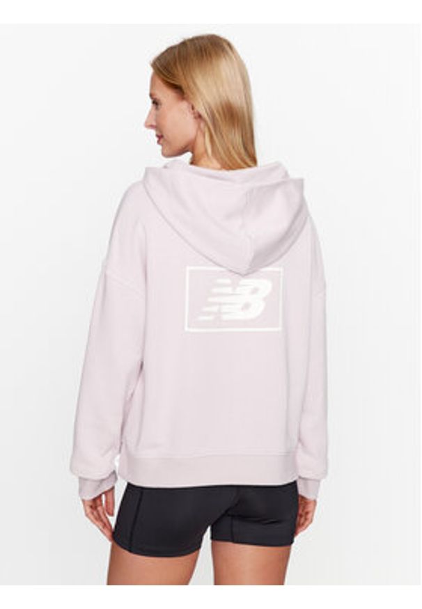 New Balance Bluza Essentials French Terry Hoodie WT33512 Fioletowy Regular Fit. Kolor: fioletowy. Materiał: bawełna, syntetyk