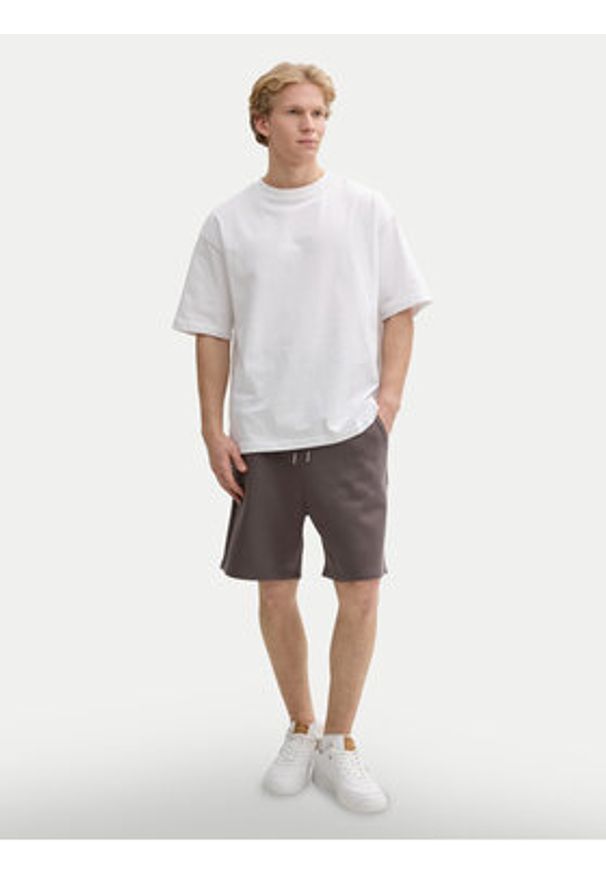 Tom Tailor Denim Szorty sportowe 1045584 Szary Regular Fit. Kolor: szary. Materiał: bawełna, syntetyk. Styl: sportowy