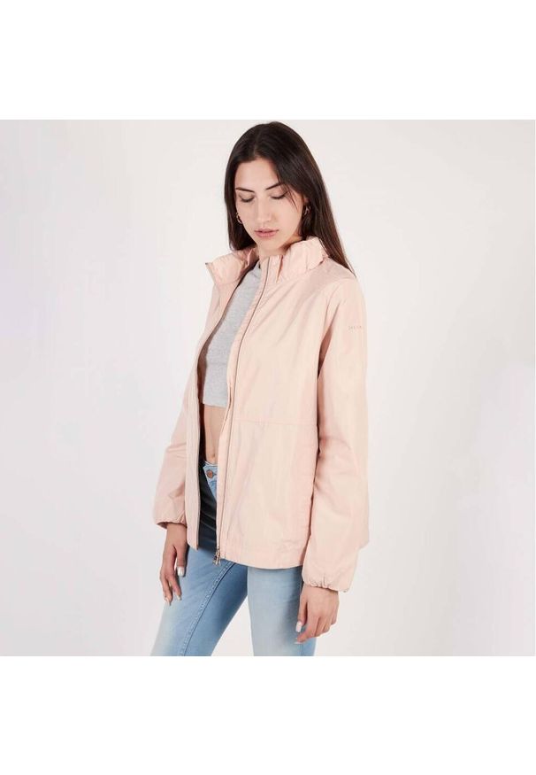 Geox - Kurtka GEOX W GENZIANA SHORT JKT Nago. Kolor: beżowy. Materiał: tkanina