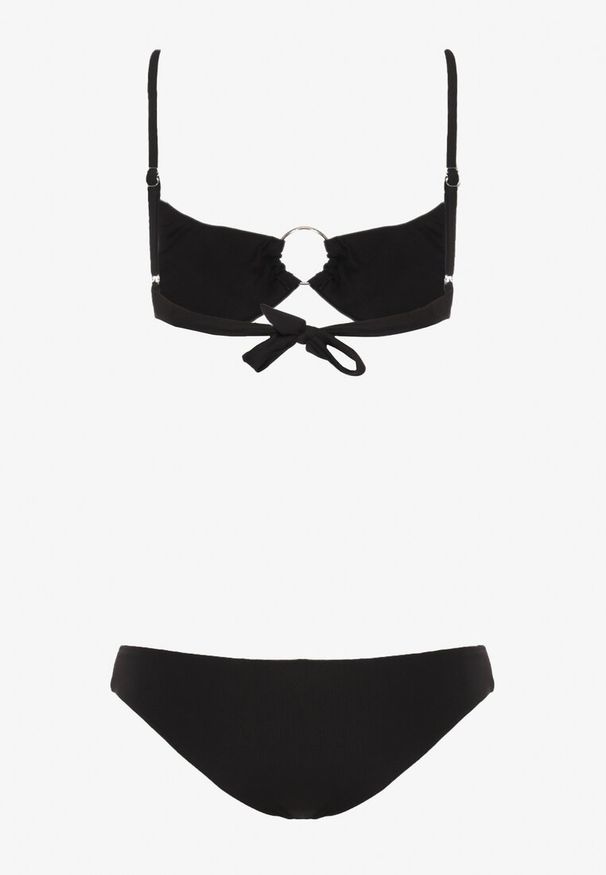 Renee - Czarne Bikini Ozdobione Okrągłą Klamrą Przy Biustonoszu Carisia. Kolor: czarny. Wzór: aplikacja