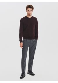 Pako Lorente - PAKO LORENTE - Brązowy sweter męski v-neck. Kolor: czerwony, brązowy. Materiał: bawełna. Sezon: jesień #9