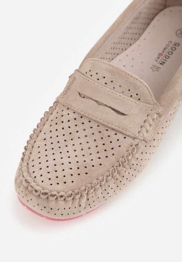 Born2be - Ciemnobeżowe Ażurowe Mokasyny ze Skórzaną Wkładką Ozdobione Przeszyciami Sylilise. Okazja: na co dzień. Kolor: beżowy. Materiał: skóra. Wzór: aplikacja, ażurowy. Styl: klasyczny, casual