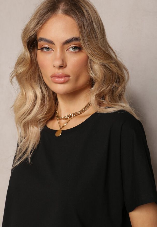 Renee - Czarny T-shirt Bawełniany z Krótkim Rękawem Kyndell. Kolor: czarny. Materiał: bawełna. Długość rękawa: krótki rękaw. Długość: krótkie. Wzór: gładki, aplikacja, jednolity. Styl: klasyczny