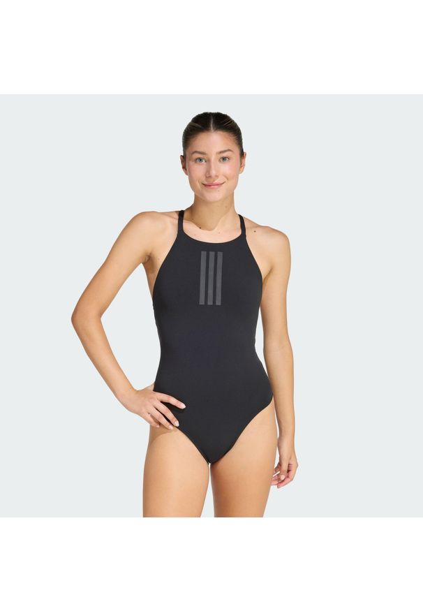 Adidas - Kostium kąpielowy Iconisea Ribbed Padded Thin Straps. Kolor: brązowy. Wzór: prążki