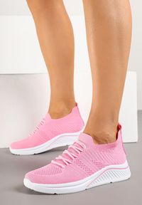 Renee - Fuksjowe Siateczkowe Buty Sportowe Sneakersy na Zdobionej Podeszwie Talloti. Okazja: na co dzień. Kolor: różowy. Materiał: jeans. Wzór: aplikacja #3