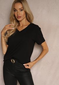 Renee - Czarny Klasyczny T-shirt z Bawełny Irithnea. Okazja: na co dzień. Kolor: czarny. Materiał: bawełna. Styl: klasyczny