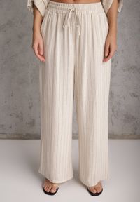 Renee - Jasnobeżowy Komplet z Wiskozy i Lnu w Delikatne Prążki Koszula i Spodnie Wide Leg Cliffesa. Kolor: beżowy. Materiał: wiskoza, len. Wzór: prążki #4