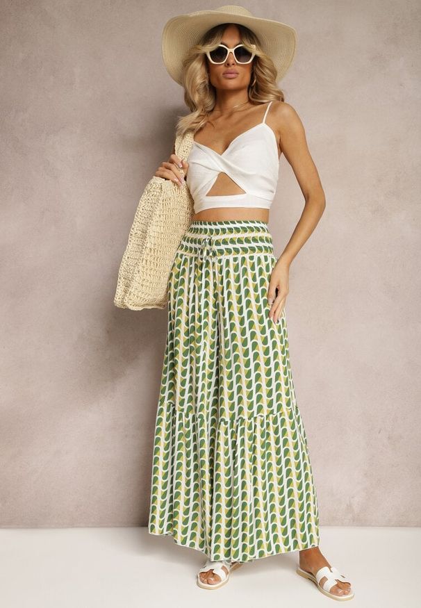 Renee - Zielone Spodnie z Wiskozy High Waist Typu Palazzo z Gumką w Talii Tiimacella. Stan: podwyższony. Kolor: zielony. Materiał: wiskoza. Sezon: lato