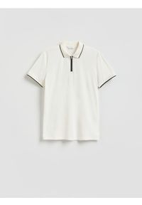 Reserved - Koszulka polo slim - złamana biel. Typ kołnierza: polo. Materiał: wiskoza, dzianina