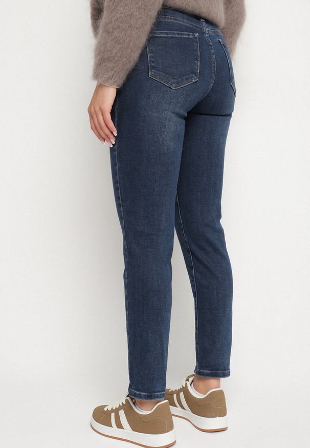Born2be - Niebieskie Klasyczne Jeansy Skinny z Regularnym Stanem Rastina. Okazja: na spotkanie biznesowe, do pracy, na co dzień. Kolor: niebieski. Styl: klasyczny