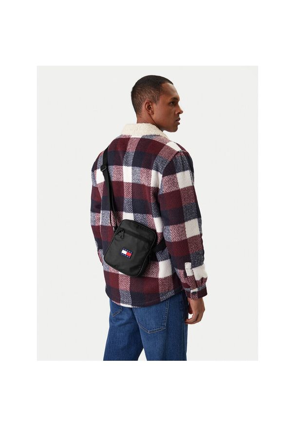 Saszetka Tommy Jeans. Kolor: czarny