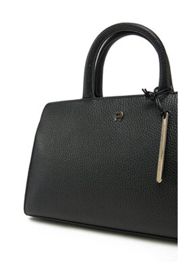 Aigner Torebka 133034 Czarny. Kolor: czarny. Materiał: skórzane
