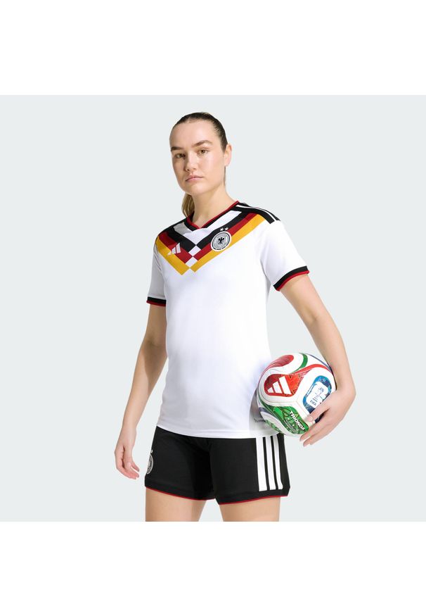 Adidas - Koszulka podstawowa Germany 26. Kolor: biały. Technologia: ClimaCool (Adidas). Sport: piłka nożna