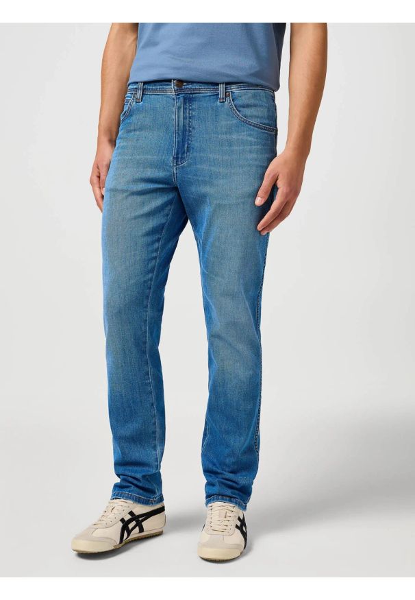 Wrangler - MESKIE SPODNIE WRANGLER TEXAS SLIM HERITAGE HAZE 112362473