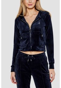 Juicy Couture - JUICY COUTURE Granatowa bluza damska welurowa Madison z cyrkoniami, Rozmiar M. Typ kołnierza: kaptur. Kolor: niebieski. Materiał: welur. Wzór: aplikacja. Styl: elegancki #1
