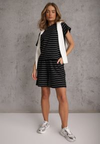 Renee - Czarny T-shirt z Bawełny Ozdobiony Poziomymi Paskami Nautida. Okazja: na co dzień. Kolor: czarny. Materiał: bawełna. Wzór: aplikacja. Styl: casual #7