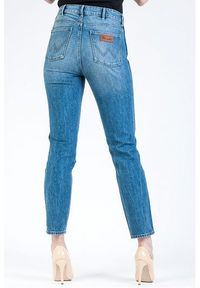 Wrangler - WRANGLER RETRO SLIM DAMSKIE SPODNIE JEANSOWE RETRO BLUE W239GW071. Styl: retro