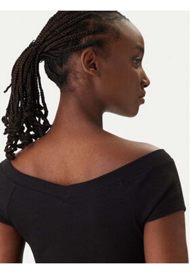 Tommy Jeans Bluzka DW0DW22265 Czarny Slim Fit. Kolor: czarny. Materiał: bawełna