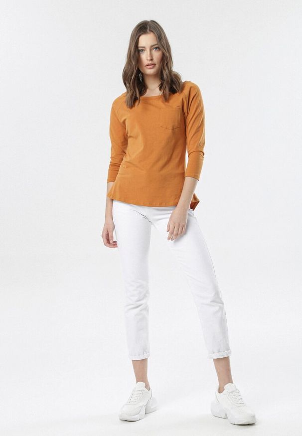 Born2be - Camelowa Bluzka Aurarea. Okazja: na co dzień. Materiał: dzianina. Wzór: aplikacja. Styl: casual