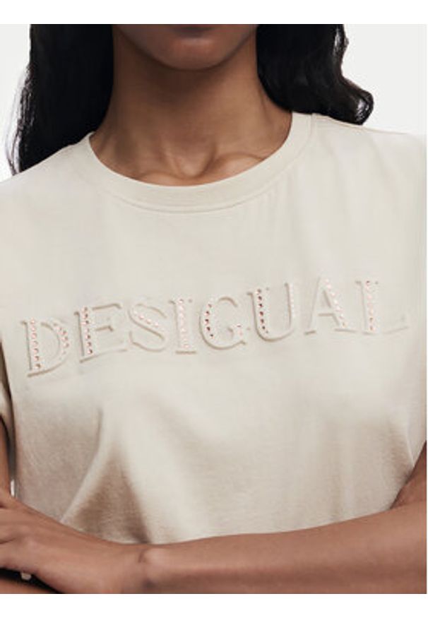 Desigual T-Shirt Brandy 25SWTK17 Écru Regular Fit. Materiał: bawełna