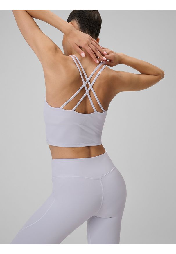 4f - 4F Crop-top do jogi szybkoschnący damski - fioletowy XL. Kolor: fioletowy. Materiał: skóra. Długość rękawa: na ramiączkach. Długość: długie. Sport: joga i pilates