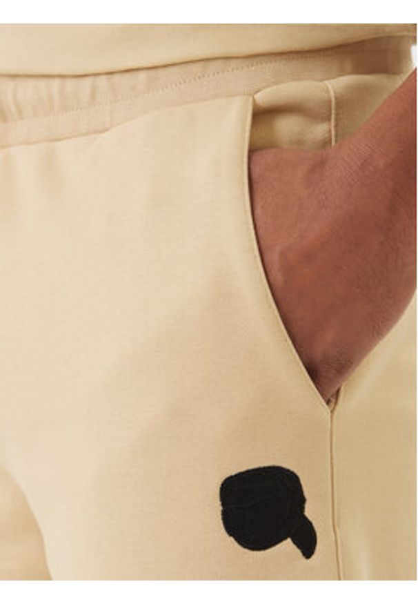 Karl Lagerfeld - KARL LAGERFELD Szorty sportowe 705118 562900 Beżowy Loose Fit. Kolor: beżowy. Materiał: bawełna. Styl: sportowy