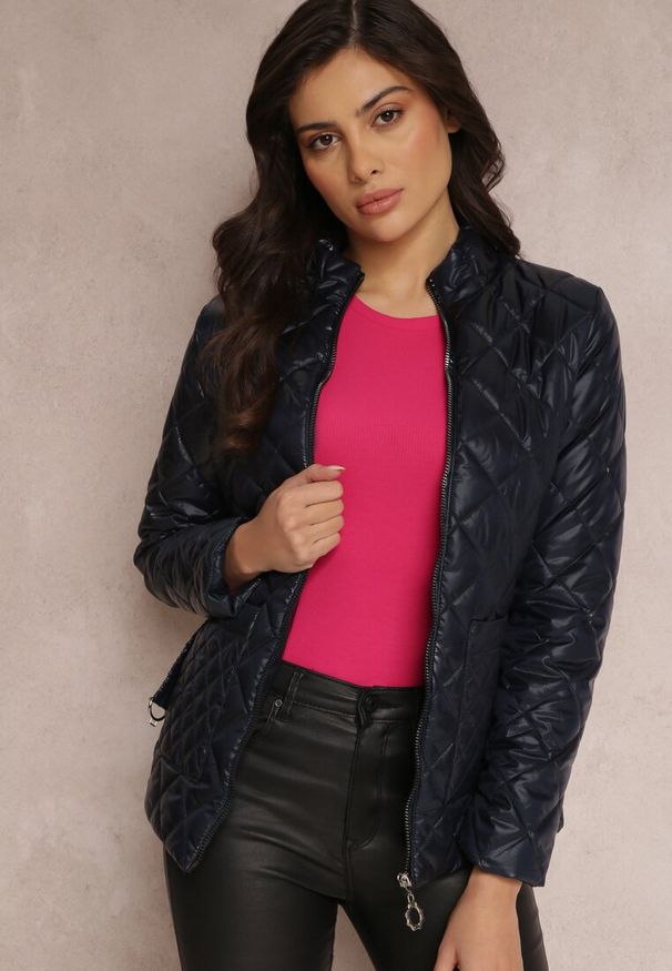 Renee - Granatowa Kurtka Hesede. Kolor: niebieski. Materiał: tkanina. Wzór: aplikacja. Styl: elegancki