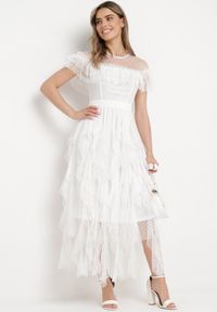 Born2be - Biała Sukienka z Przezroczystego Materiału Rozkloszowana Ozdobiona Koronką Pela. Okazja: na co dzień. Kolor: biały. Materiał: koronka, materiał. Długość rękawa: krótki rękaw. Wzór: koronka, aplikacja. Typ sukienki: rozkloszowane, proste. Styl: klasyczny, casual #5