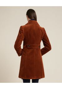 Luisa Spagnoli - LUISA SPAGNOLI - Bawełniany dwurzędowy płaszcz Slow. Kolor: brązowy. Materiał: bawełna. Długość rękawa: długi rękaw. Długość: długie. Styl: klasyczny #3